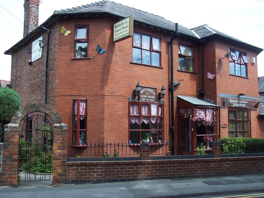 Butterfly Guest House Cheadle  Eksteriør bilde